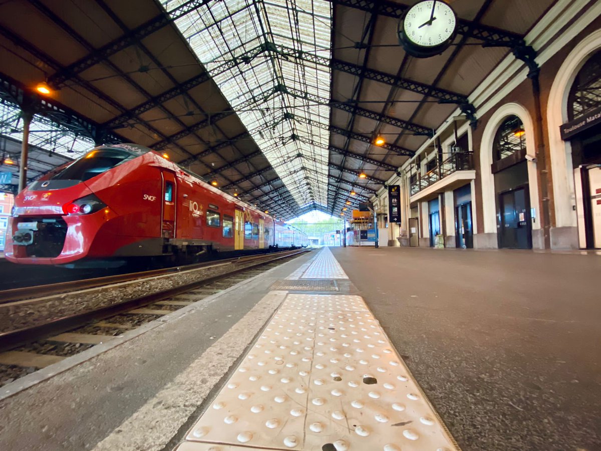 liO Train SNCF Occitanie tweet media