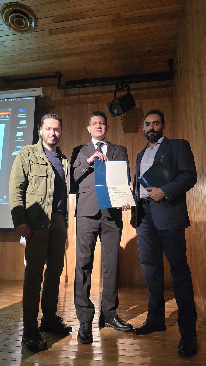 cmucentro's tweet image. Sesión académica
OCTUBRE 2025

👉cmucentro.org

#CMUCentro #UrologosCentro #ColegiodeUrologia #urology #SesionesUrologia