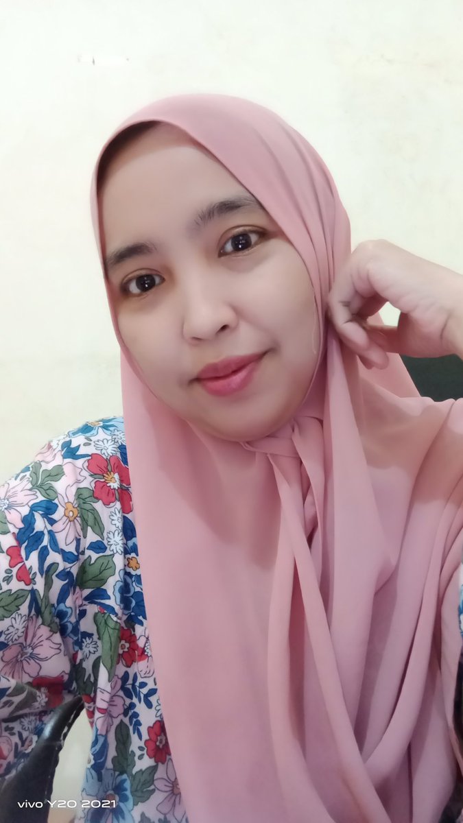 NaLuph's tweet photo. Sesekali perfect boleh  #🥰 https://t.co/5nDAipSnnP