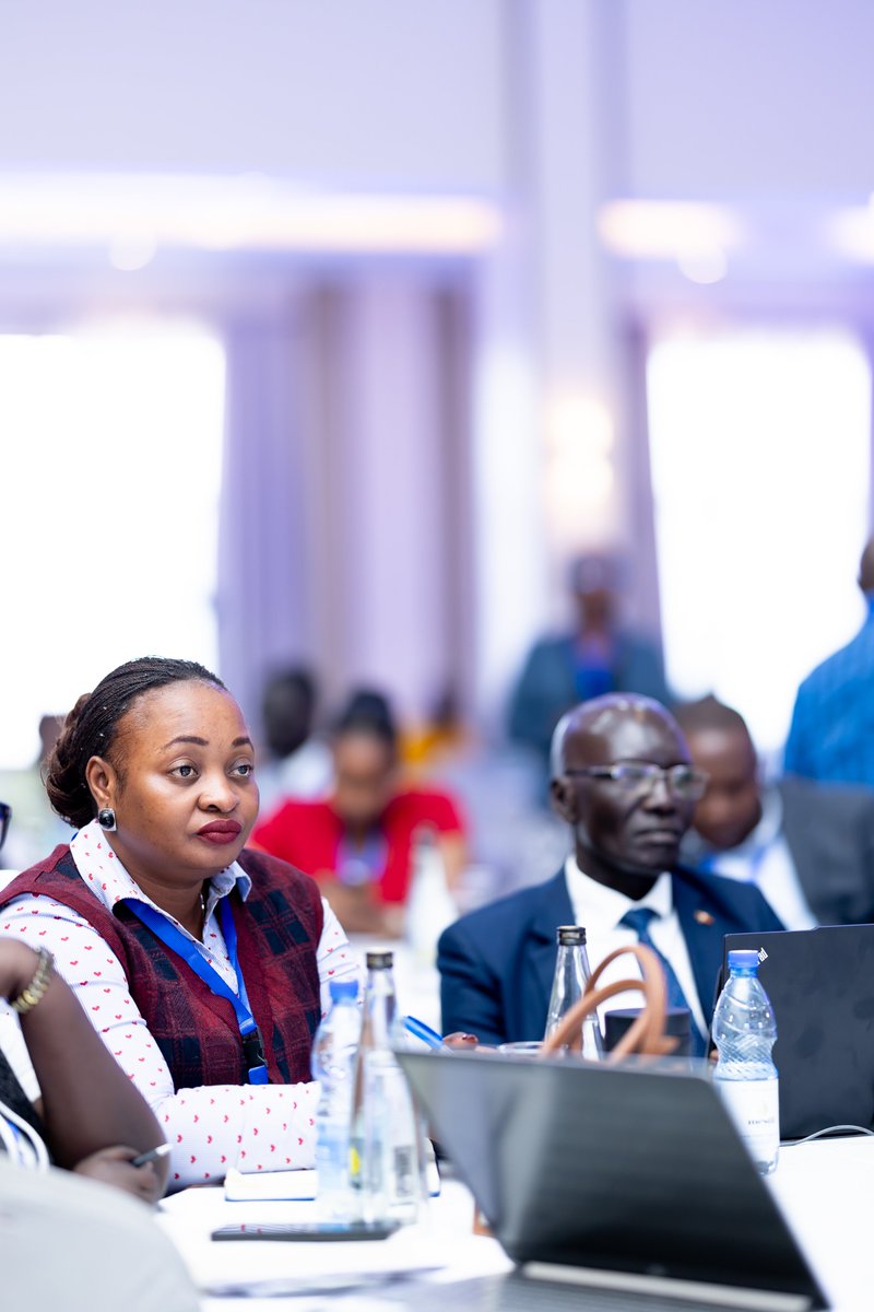 TpoUg's tweet photo. Discussions centered on money, law & politics—the realities shaping CSOs today. Actors resolved to embrace innovative financing like local philanthropy & social enterprises to reduce donor dependence, ensure sustainability & build resilience. 🌍 #InnovativeFinancing #SocialImpact https://t.co/9bNmdk2OEp