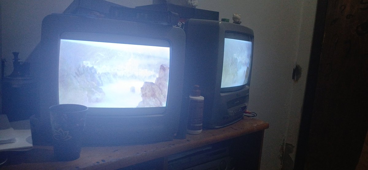 mayya900's tweet photo. Assistindo filme mais aleatório possível fúria dos Titãs https://t.co/W3dkleKek8