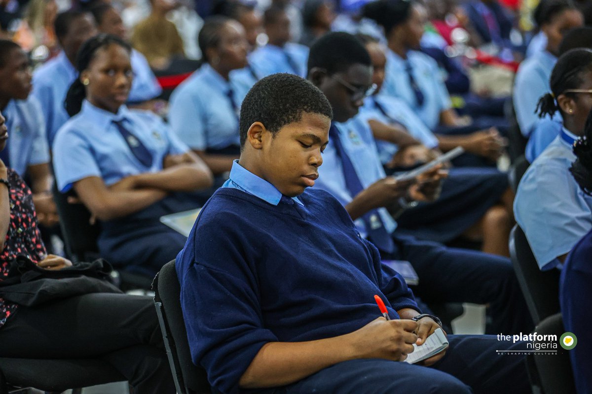 theplatformng's tweet image. "Why can't people vote by phone?
Pay tax by phone? Voting by phone is a cheaper system. It's just technology."

#ThePlatformNG #RebuildingOurNation #NigeriaAt65 #IndependenceDay