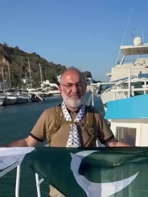 TauqeerTanveer5's tweet image. Senator we salute your courage and bravery.May Allah make it easy for you Ameen.The policeman who
 told you that if you have this much sympathy for the Palestinians then go to Gaza and today is the day for that policeman to die by drowning
#GlobalSumudFlotilla
#mushtaqahmadkhan