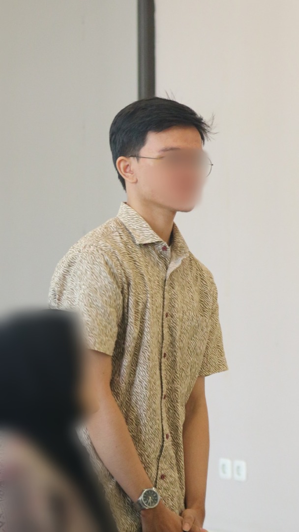 BUKAN BASE RATED tweet media