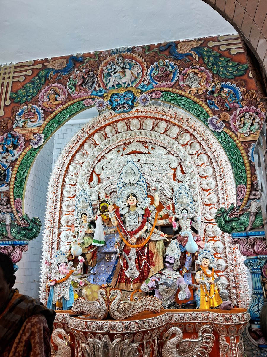 JilSonali's tweet image. ବିଜୟା ଦଶମୀ ଶୁଭକାମନା 🙏🌸
ମା ତମେ ହସୁ ଥାଅ ଏମିତି 🌸
ଶିଖରପୁର 🌸