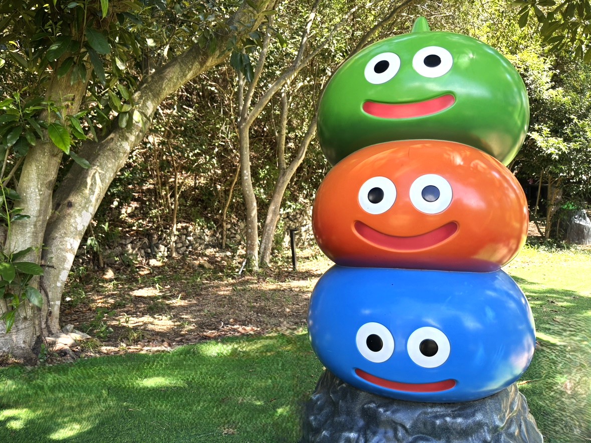 スライムタワーはグラグラしている！ #DQ_ISLAND #ニジゲンノモリ #淡路島