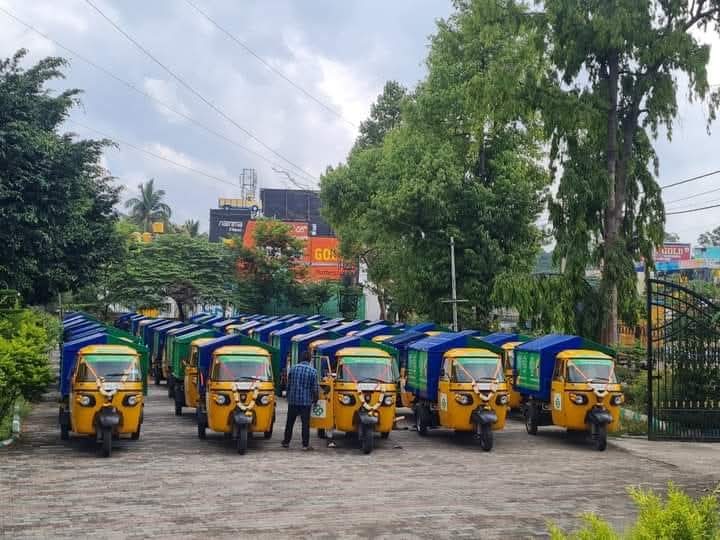 Amitsinghforce's tweet image. Waste management vehicles from Piaggio vehicles @SwachhBharatGov @sbmugujarat @sbmugujarat @SBMR_Gujarat @narendramodi @TimesNow @WasteManagement @HardeepSPuri @DCsofIndia @MUNICIPALWASTE @HUDgov @GVMC_VISAKHA @MCD_Delhi @TMCaTweetAway @AmdavadAMC @GVMC_VISAKHA @BBMPSWMSplComm