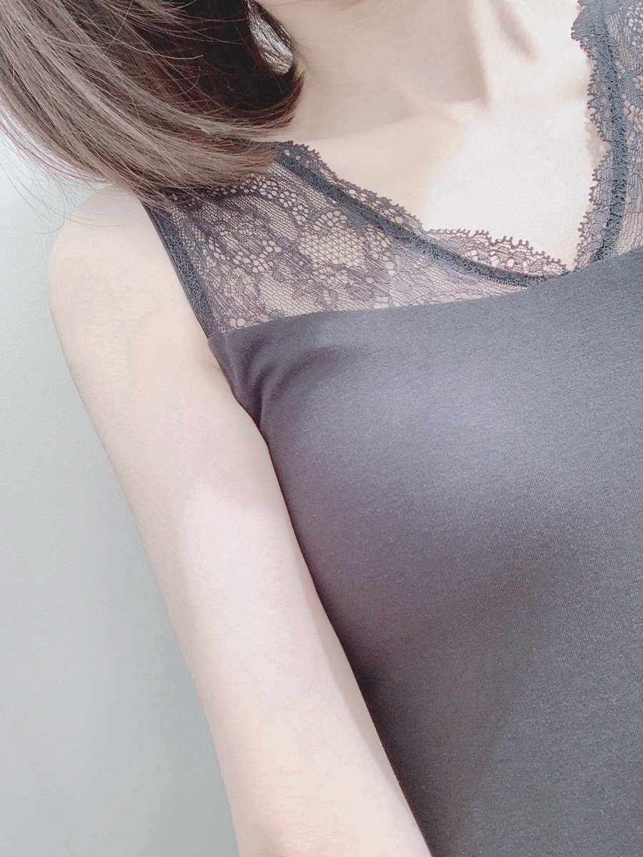 Twitterで祭り状態のこのサイト鬼やばたんｗ無料体験あるしみんなあんなエロいなんてww→bit.ly/37OUEStリリースされたばっかで男少ないから女が男を取り合い中ｗｗ急げｗ