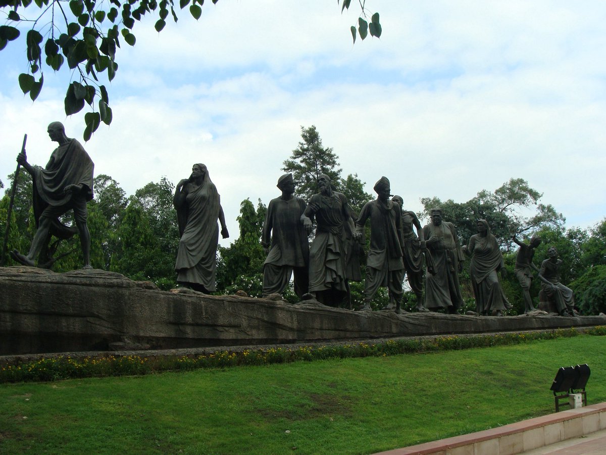 On the occasion on Gandhi Jayanti, we celebrate the universal ideals of non-violence and peace espoused by Mahatma Gandhi. 

These ideals still remain relevant today and continue to generate inspiration across the world.