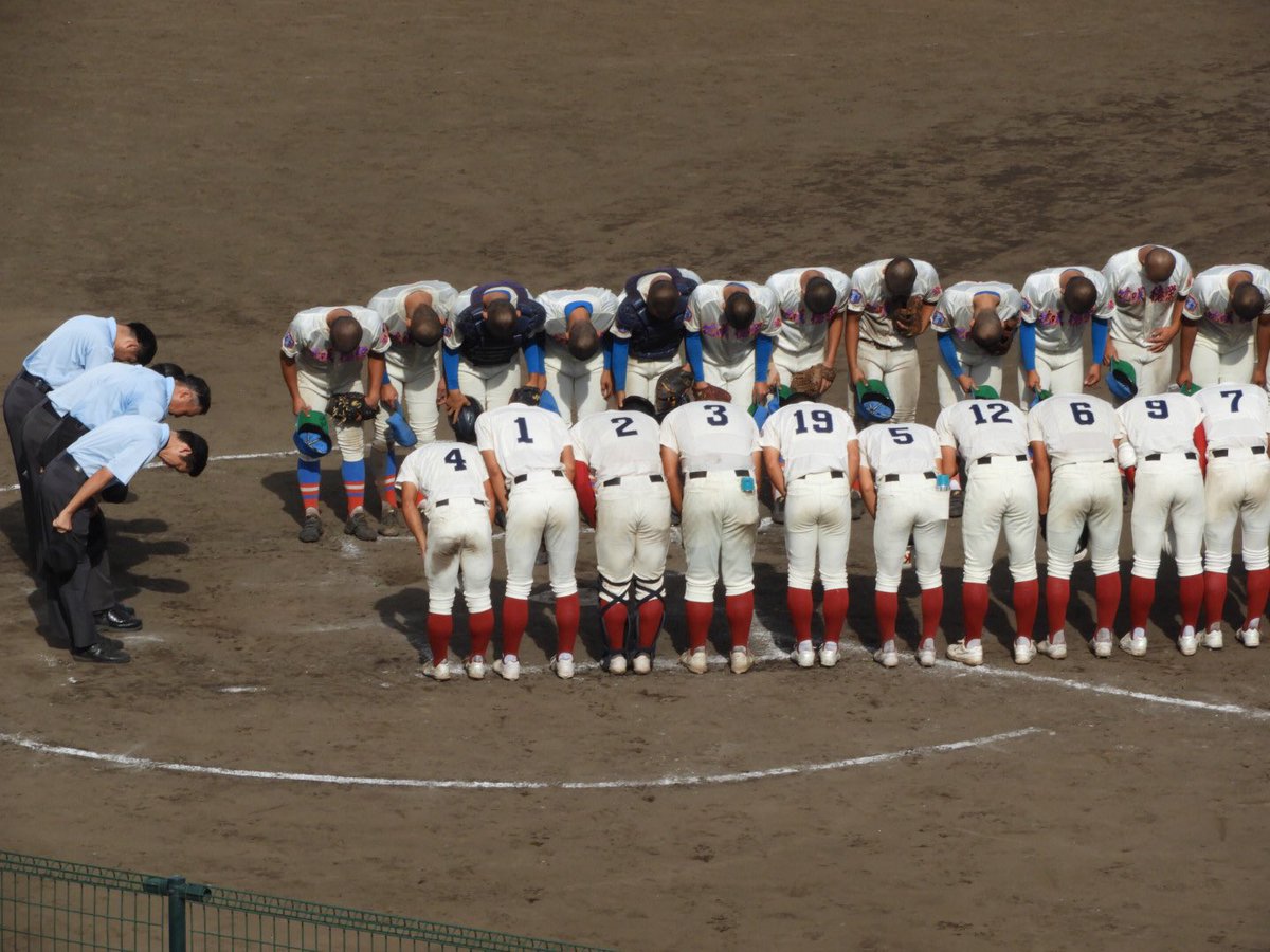 Chikoukyu's tweet image. 秋季埼玉県大会 準々決勝
試合終了
花咲徳栄4-1春日部共栄

勝った花咲徳栄はベスト4！
おめでとうございます🎉
春日部共栄は準々決勝敗退
おつかれさまでした