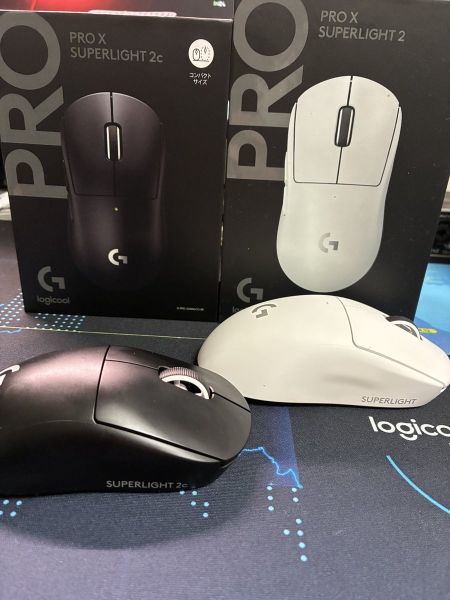 bind_ozisan's tweet image. コンパクトになったSUPERLIGHT2cを2週間ほど先行使用してみたんですが、しばらくは2cで行きます！

理由は単純にパフォーマンスが上がったのとセンサーを感じやすいのが気に入ったからです！

手が小さいよ！という人にはよりおすすめ！

amazon.co.jp/dp/B0FNMYDBSX/

#LogicoolGPLAY2025 #PR