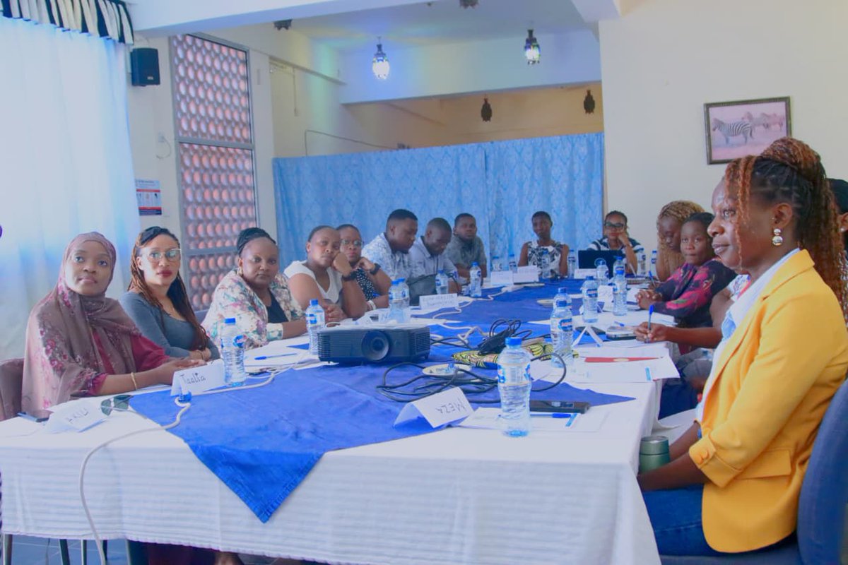 We've kicked off our third Investigative Journalism training in Mombasa with a brilliant cohort, powered by the SAIFIRI project dedicated to strengthening media in Africa.
 Thanks to <a href="/EUinKenya/">European Union In Kenya</a> for the support.