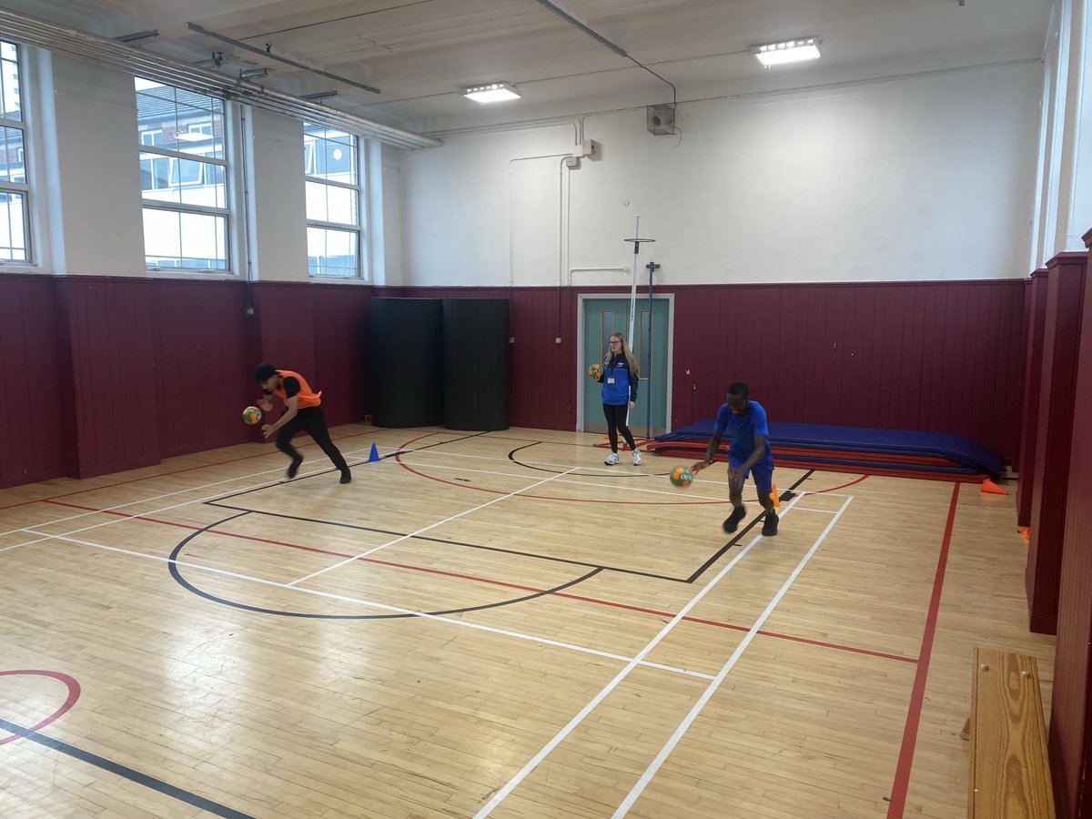 Neal Fowler (@asg_strochs) on Twitter photo A big thanks to Jacqui from <a href="/scothandball/">Scottish Handball Association</a> 🙌 for delivering the fundamentals of handball cpd to our sports leaders <a href="/St_Rochs/">St Roch's Secondary</a> yesterday 🤾♂️
<a href="/StRochsPEHWB1/">St Roch’s PE & HWB</a> <a href="/PEPASSGlasgow/">PEPASS Glasgow</a> A big thanks to Jacqui from <a href="/scothandball/">Scottish Handball Association</a> 🙌 for delivering the fundamentals of handball cpd to our sports leaders <a href="/St_Rochs/">St Roch's Secondary</a> yesterday 🤾♂️
<a href="/StRochsPEHWB1/">St Roch’s PE & HWB</a> <a href="/PEPASSGlasgow/">PEPASS Glasgow</a>