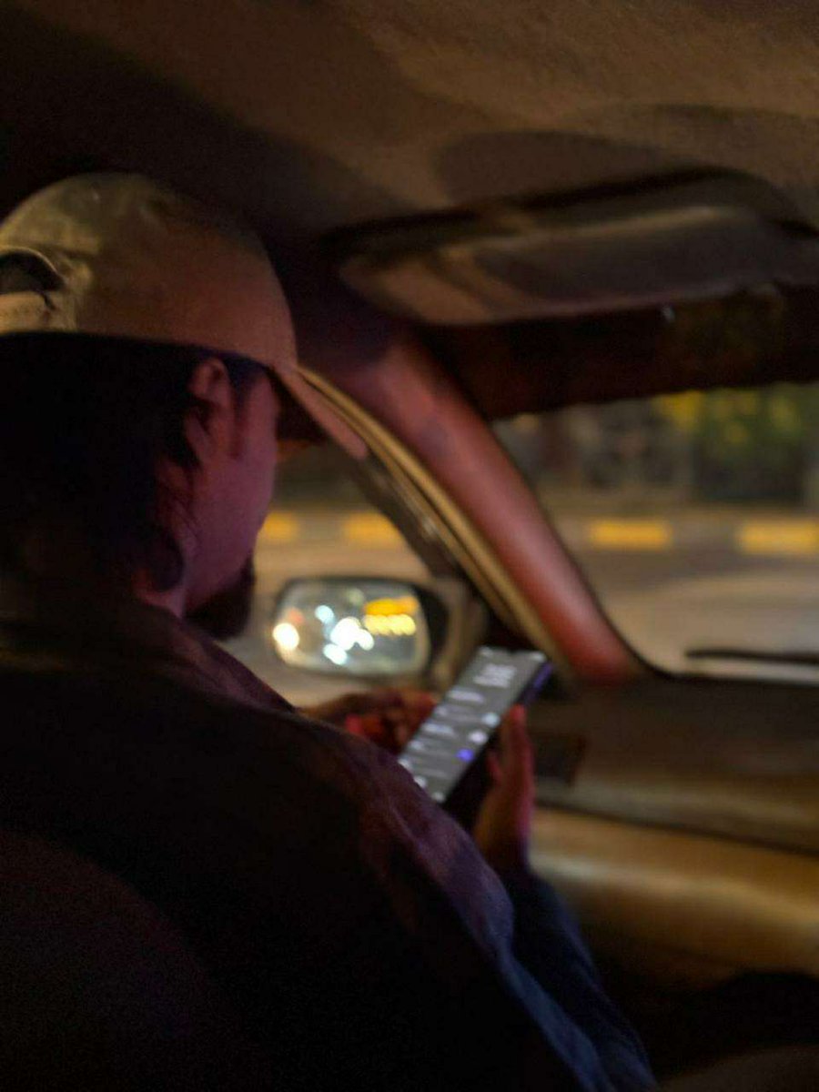 haxxernS7's tweet image. Me omw to mute everyone who&apos;re at Token2049 Singapore.