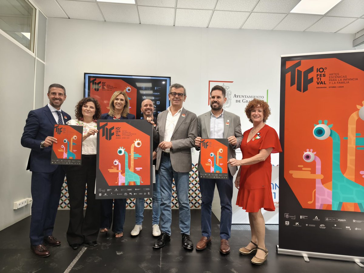 🎉 #TIFGRANADA2025 cumple 10 años 
Del 30 OCT al 7 DIC, Granada será la capital de las artes escénicas para la infancia: +40 funciones, talleres, mediación y espectáculos premiados MAX y FETEN
👉 tifgranada.com <a href="/tifgranada/">TIF Granada</a> 

#10AñosTIF #CulturaInclusiva #TeatroParaTodos