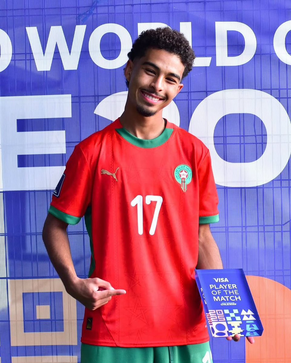 RisingStarXI's tweet image. 🇲🇦💥 | 𝐆𝐔𝐄𝐒𝐒𝐈𝐌𝐄 𝐘𝐀𝐒𝐒𝐈𝐍𝐄 (𝟏𝟗) — U20 World Cup:

• ⚽️🎯 vs Spain U20 (MOTM)
• 🎯🎯 vs Brazil U20 (MOTM)

Another Moroccan Star in the making.

𝐑𝐄𝐌𝐄𝐌𝐁𝐄𝐑 𝐓𝐇𝐄 𝐍𝐀𝐌𝐄 💎