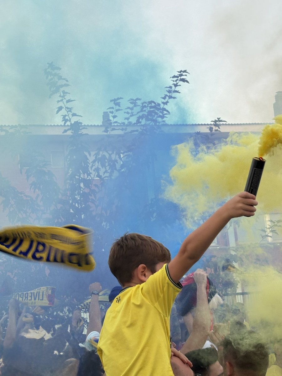 Eliana Trías tweet media