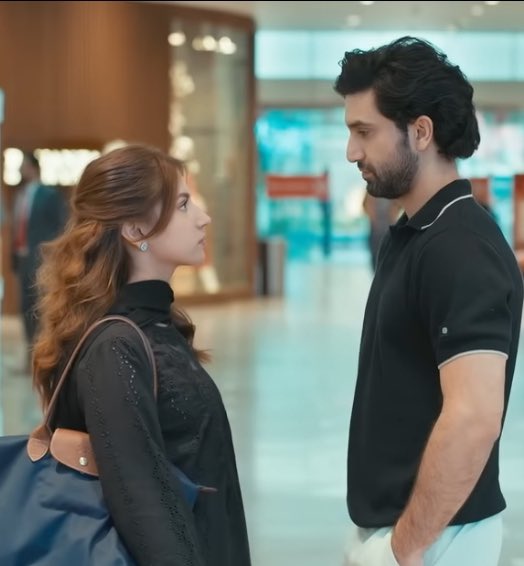 mevella23's tweet photo. Couple in.                            Couple in           
Public place.                        Private 

#AhadRazaMir 
#DananeerMobeen
Don’t excuse me!!!
I am in exosphere 🧚🧚🧚🧚🧚 https://t.co/qOl3Gy9Oud