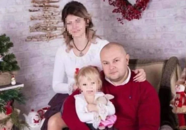 Es la cara del mal, un asesino confeso que apuñaló con 50 cuchilladas a su mujer y su pequeña de 6 años. Hoy comienza a hacerse justicia. Galin posiblemente será condenado a PPR