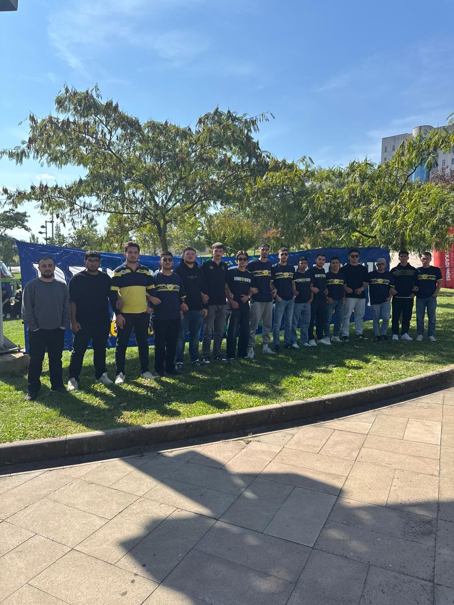 Duzce_UNIGFB's tweet photo. OWNER OF CAMPUSES!
Düzce Üniversitesi Hoş Geldin Etkinlikleri kapsamında 15 Temmuz Demokrasi Meydanı’nda standımızdayız.

#UNIGFB #DUZCEUNIGFB https://t.co/S8HDvlAzs7