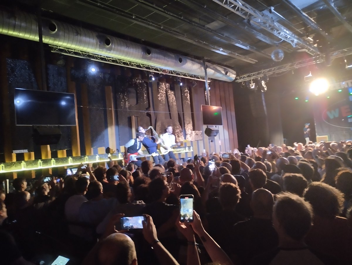 El Corrector tweet media