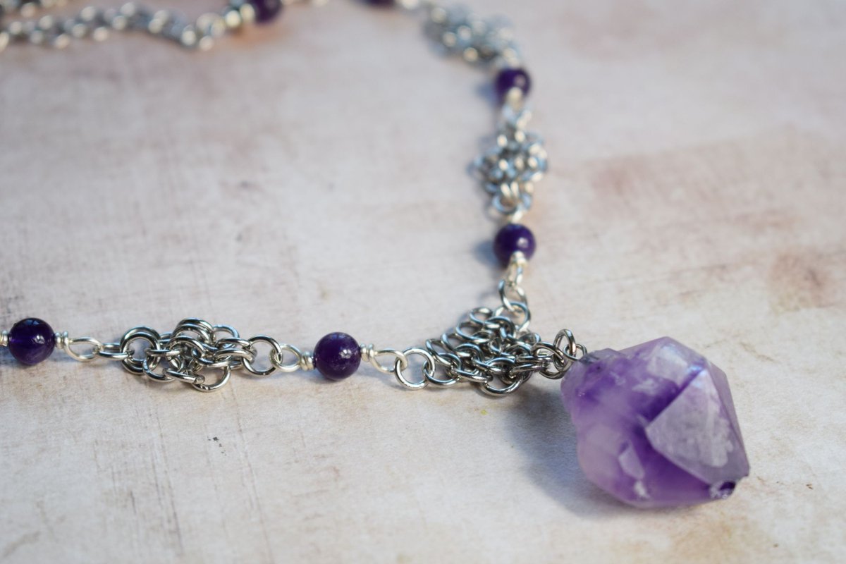 SarahDaisyBlue's tweet photo. New raw amethyst and chainmaille necklace in my Etsy shop this morning!
#amethyst #chainmaille #crystals #UKMakers
https://t.co/ahIyfW8ufs https://t.co/QpXCAPICC0