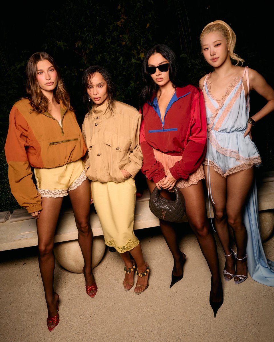 【美品】SAINT LAURENT ニットマフラー アンソニーヴァカレロ期 美品】SAINT LAURENT ニットマフラー アンソニーヴァカレロ期
