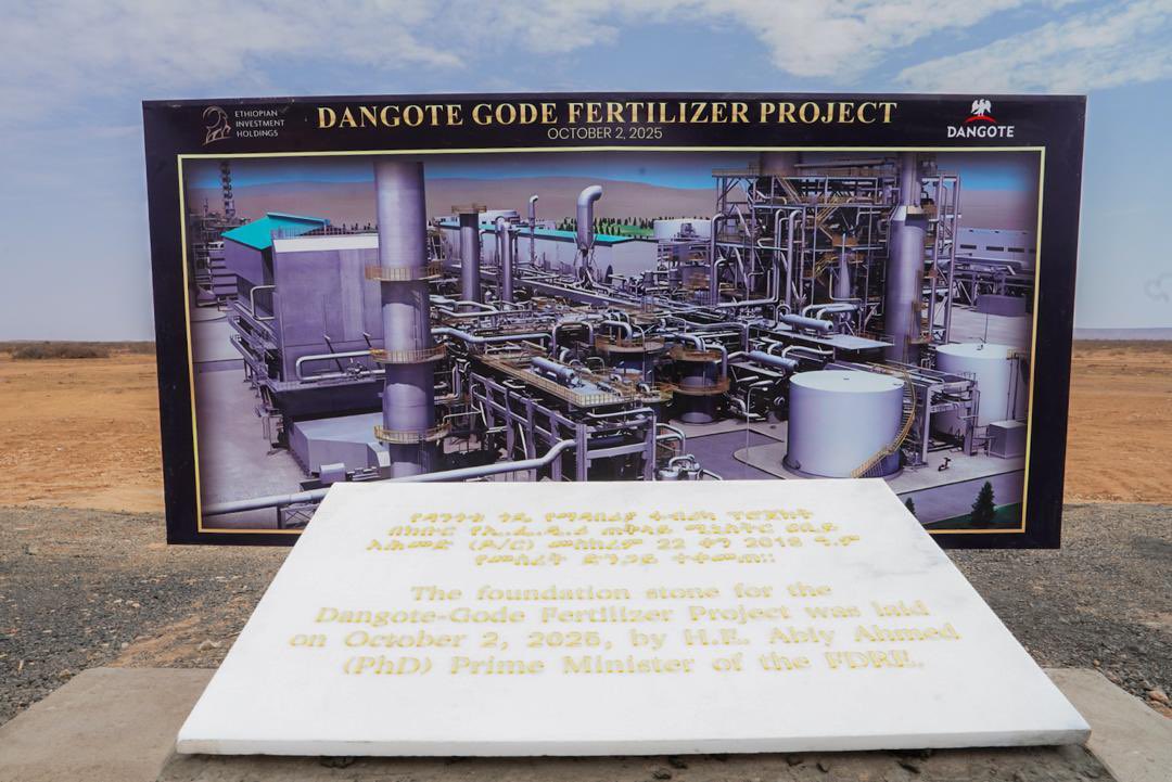 dessalegnmanaye's tweet image. Celebrating a historic moment!! #Ethiopia #GrandProjects !!
@AbiyAhmedAli @BerhanuTsegaye  @GHessebon  @SMHaderaAbera