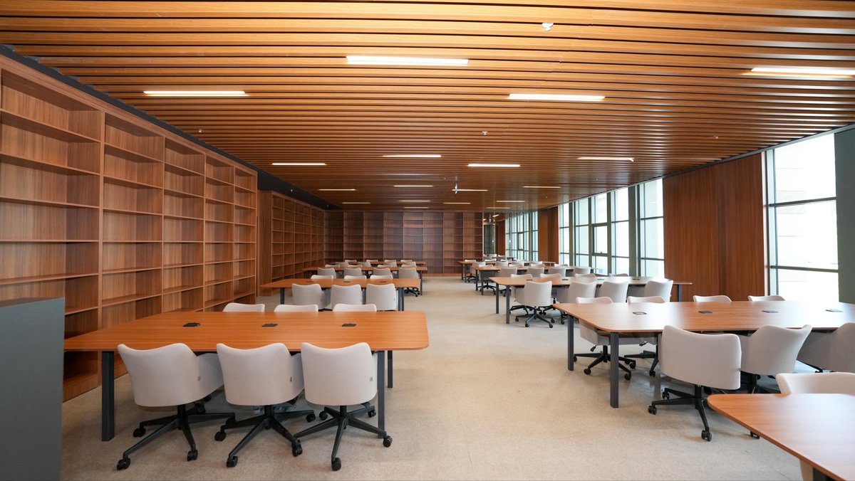 Valimiz Davut Gül, Küçükçekmece’de;

✅ Yüzme Havuzu,
✅ Fitness Salonu,
✅ Spor Salonu,
✅ Kapalı tribün,
✅ 6 Stüdyo salonu,
✅ Okçuluk, basketbol ve voleybol salonu ile
✅ Okçuluk, geleneksel spor dalları, judo, taekwondo, basketbol ve voleybol gibi çeşitli branşlarda eğitim