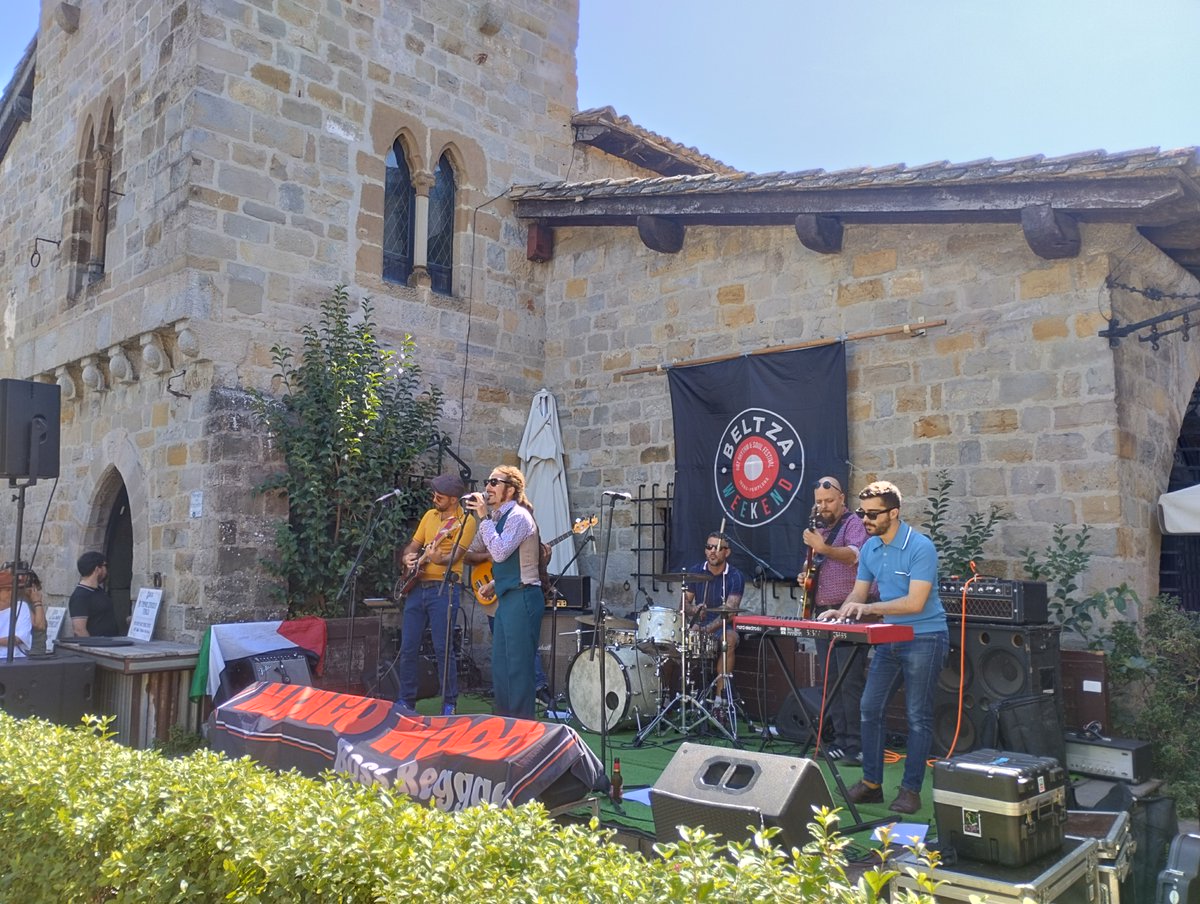 El Corrector tweet media