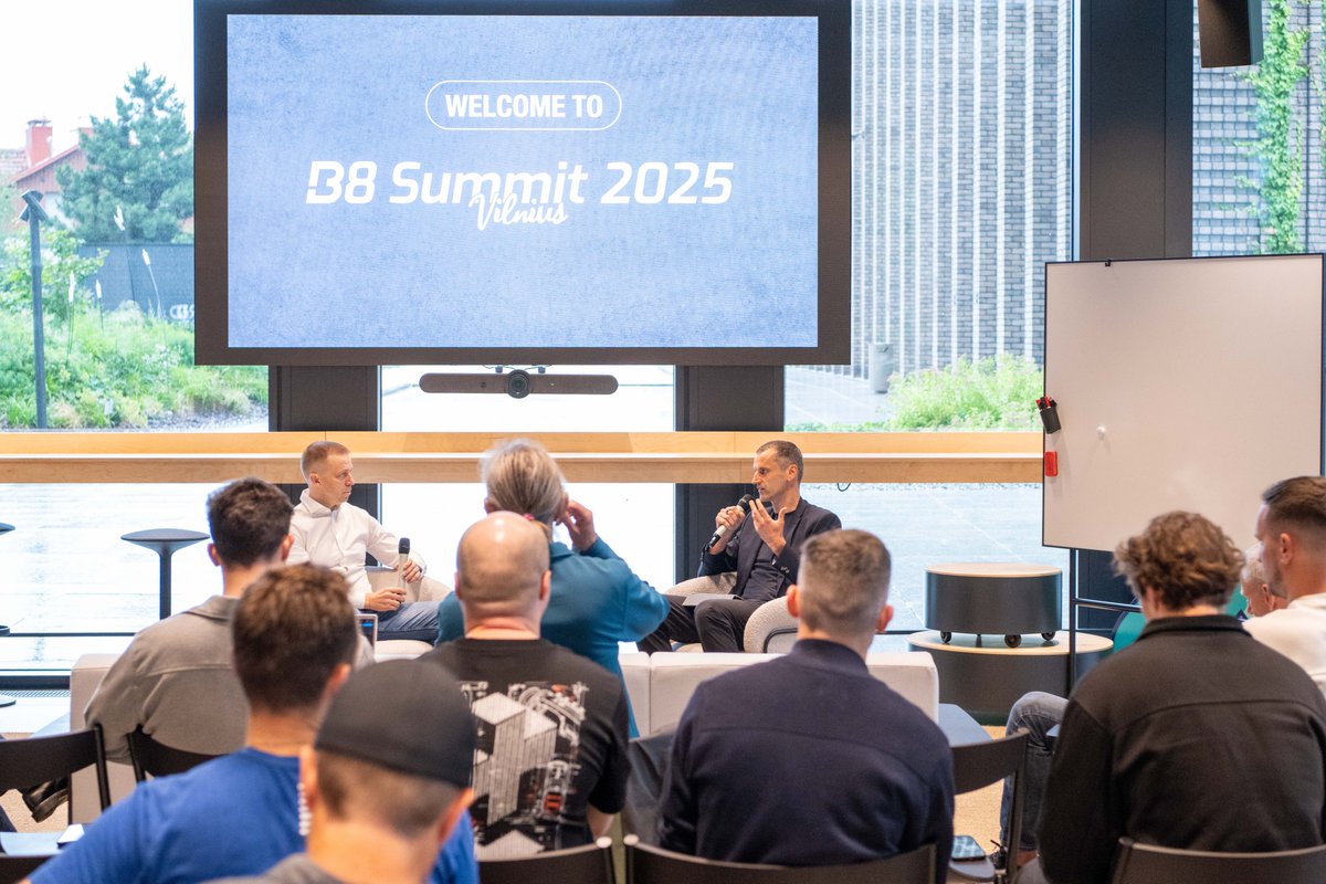 B8 Summit tweet media