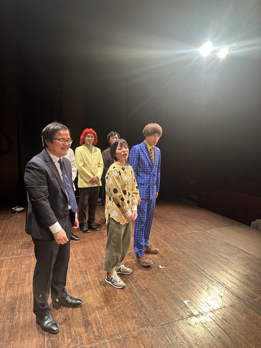 higashimura_a's tweet image. こんなに豪華メンバーなのにお客さん少ないので高円寺にいる人観に来ませんか？座・高円寺2でもう始まりました
スタンド大喜利です