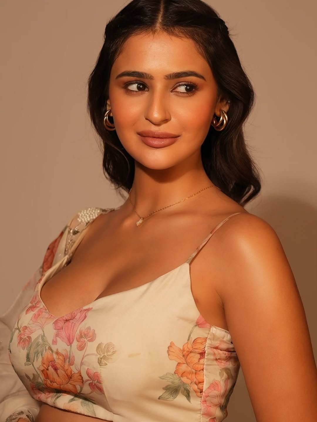 G2P61BOW4AEu3FA?format=jpg&name=large