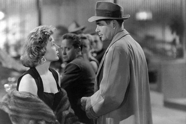 Samedi, à 11h, Olivier Minne vous fera découvrir REGLEMENT DE COMPTE, de Fritz Lang !

Aussi populaire qu'érudit , Olivier Minne vient partager sa passion communicative avec les spectateurs de l'Escurial lors de ce nouveau Rendez Vous !

Infos et resas : dulaccinemas.com/article/nuit-a…