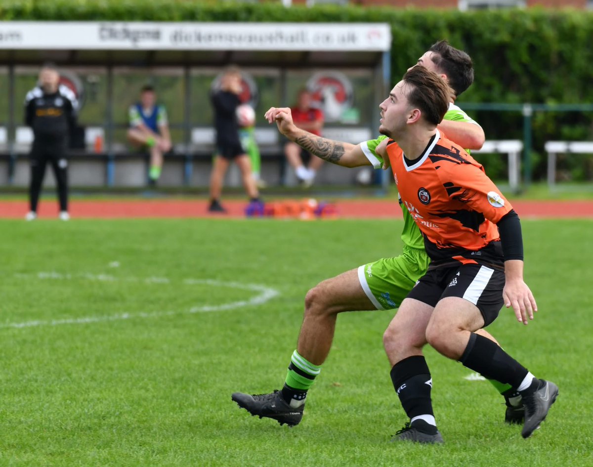 TownfcCq's tweet photo. Settling in 🫡

Dan’s debut in 📸 

#KeepTalking #UpTheTown 🟠⚫️ https://t.co/9RuONnQTPa