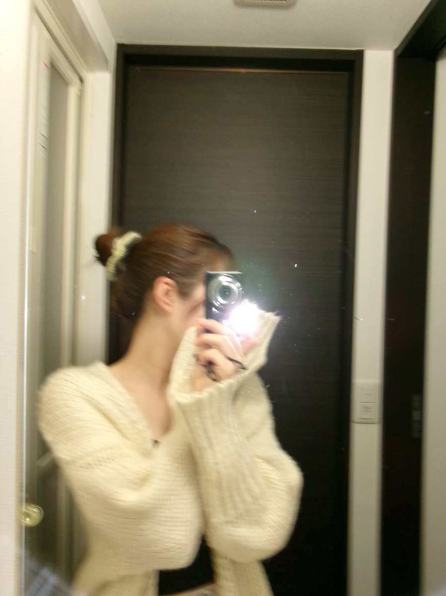 aui_u_u's tweet image. シュシュ編んだ
お友達にも喜んでもらえた♡

#日常垢 #日常垢さんと繫がりたい #編み物