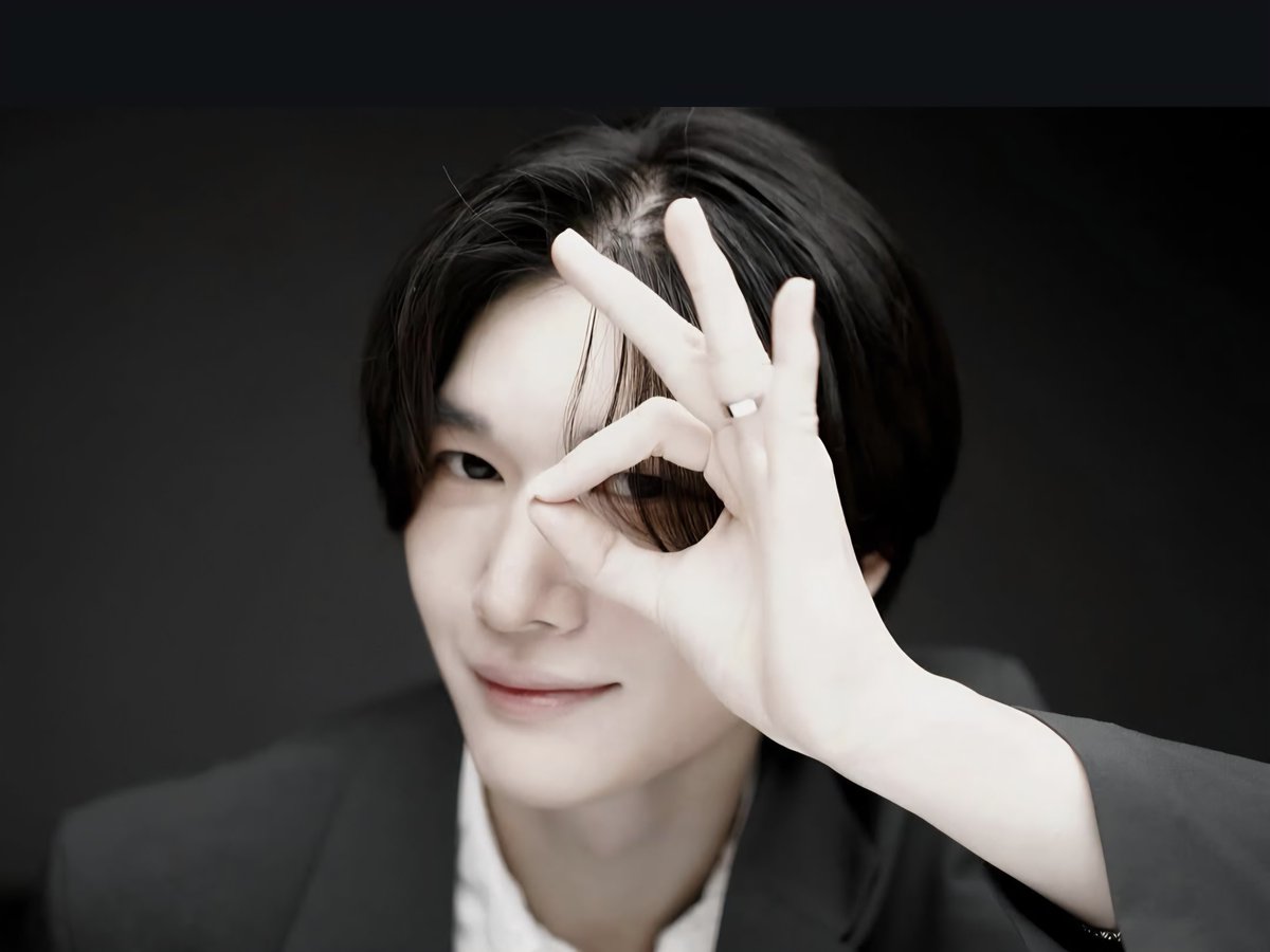 _Heeminfanbase's tweet image. #Heemin firsts pics as an #Eion member
Link: instagram.com/share/p/BAOiAV…

#강희민 #희민 #KANGHEEMIN