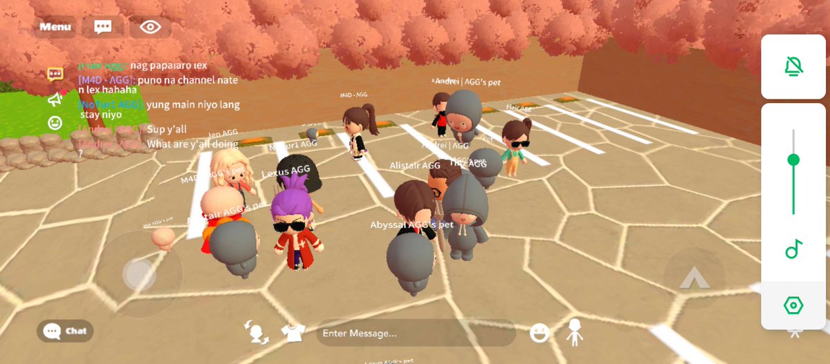 Crew is up <a href="/tomoland_app/">Tomoland</a>