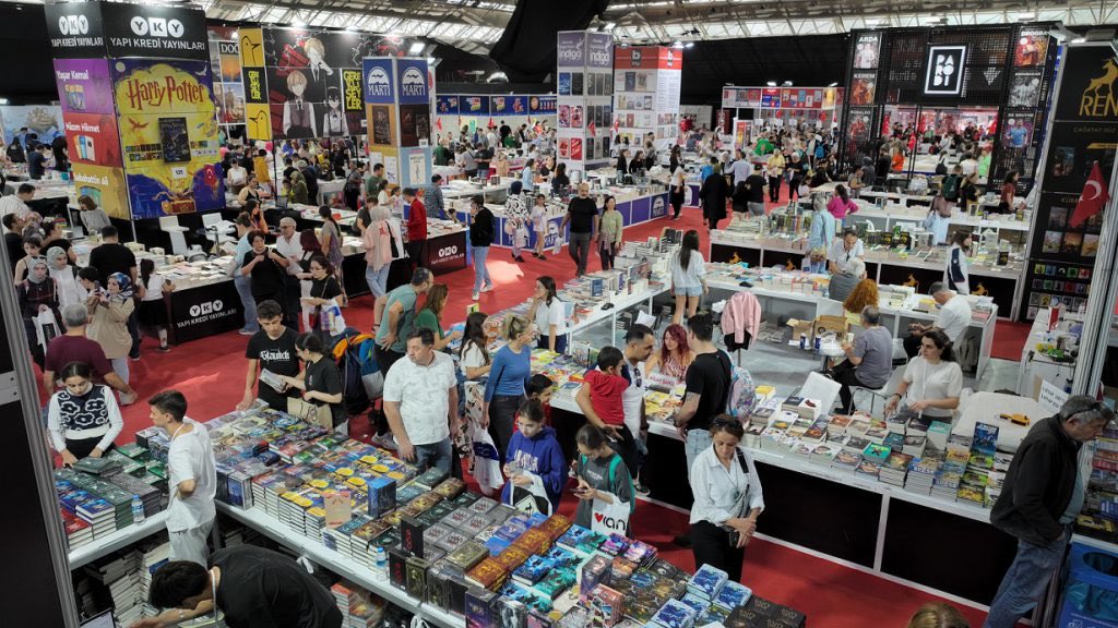 Antalya Kitap Fuarı başlıyor 

👉 fullantalya.com/antalya-kitap-… <a href="/fullantalya/">FULLANTALYA.COM</a>