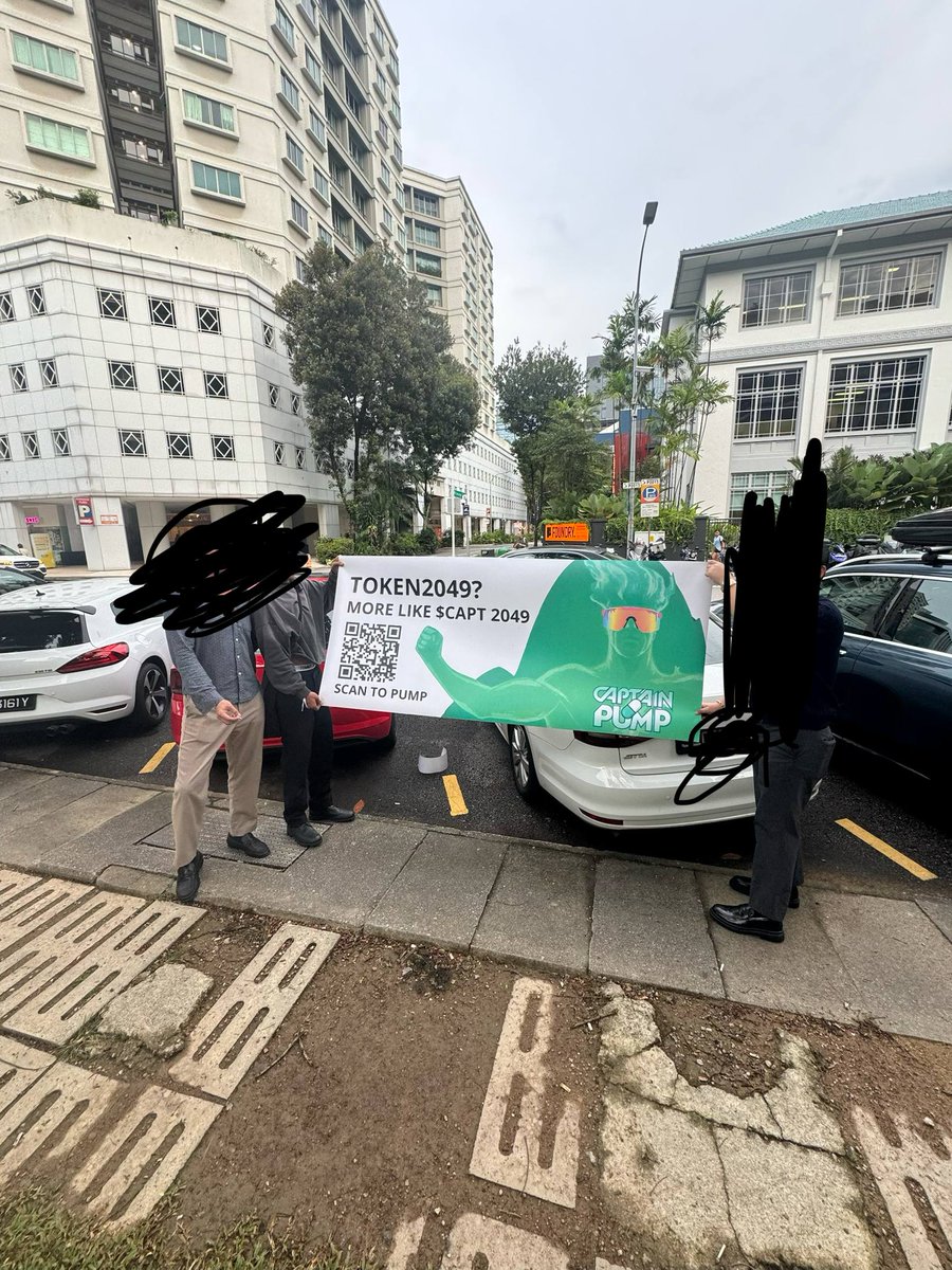 Captain Pump tweet media