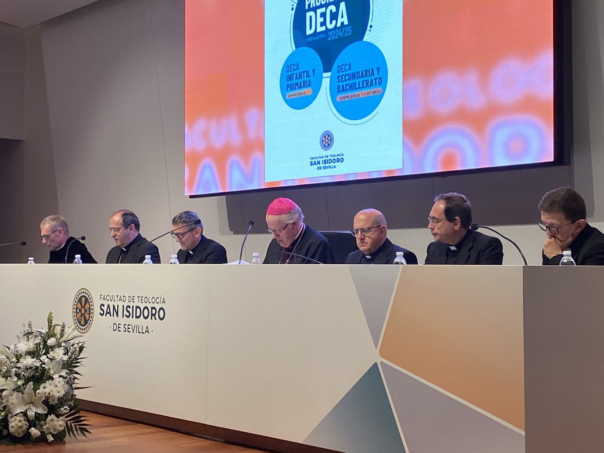 <a href="/sanisidoronet/">Facultad de Teología San Isidoro de Sevilla</a> <a href="/ArzobispoSaiz/">José Ángel Saiz Meneses</a> <a href="/ecclesiacope/">Ecclesia COPE</a> <a href="/SeminarioSev/">Seminario de Sevilla</a> La jornada académica de apertura del curso de la <a href="/sanisidoronet/">Facultad de Teología San Isidoro de Sevilla</a> se desarrolla en el salón de actos. La lección inaugural la dicta el arzobispo archivero y bibliotecario de la Santa Romana Iglesia, mons. Giovanni Cesare Pagazzi, y lleva por título ‘Saludar: la revelación de un