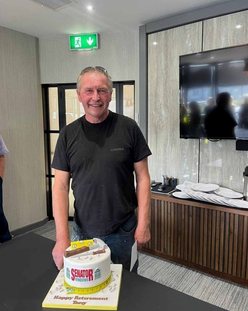 Senator Windows tweet media