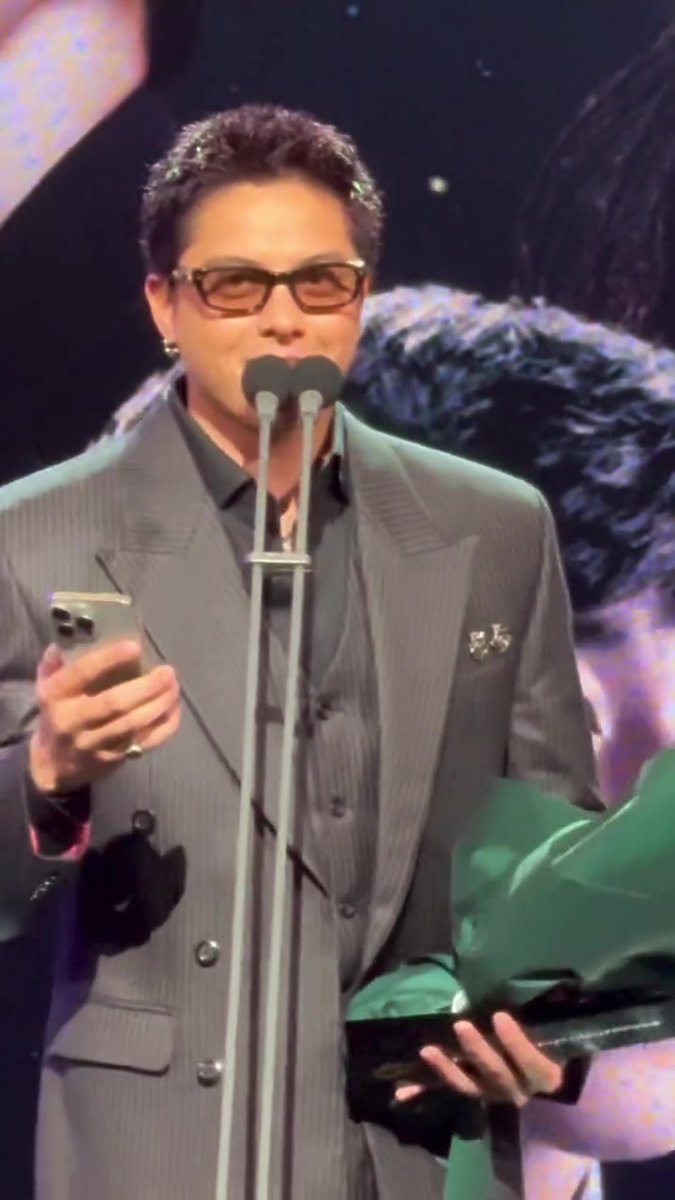 panaynewsdotnet's tweet photo. CONGRATULATIONS, SUPREMO!

LOOK: Actor Daniel Padilla gave a speech at the Seoul International Drama Awards after he received an Outstanding Asian Star Award win for his role in the series “Incognito.”

📷 Screenshot/Star Magic

#PanayNews https://t.co/nWFbk0iHvP
