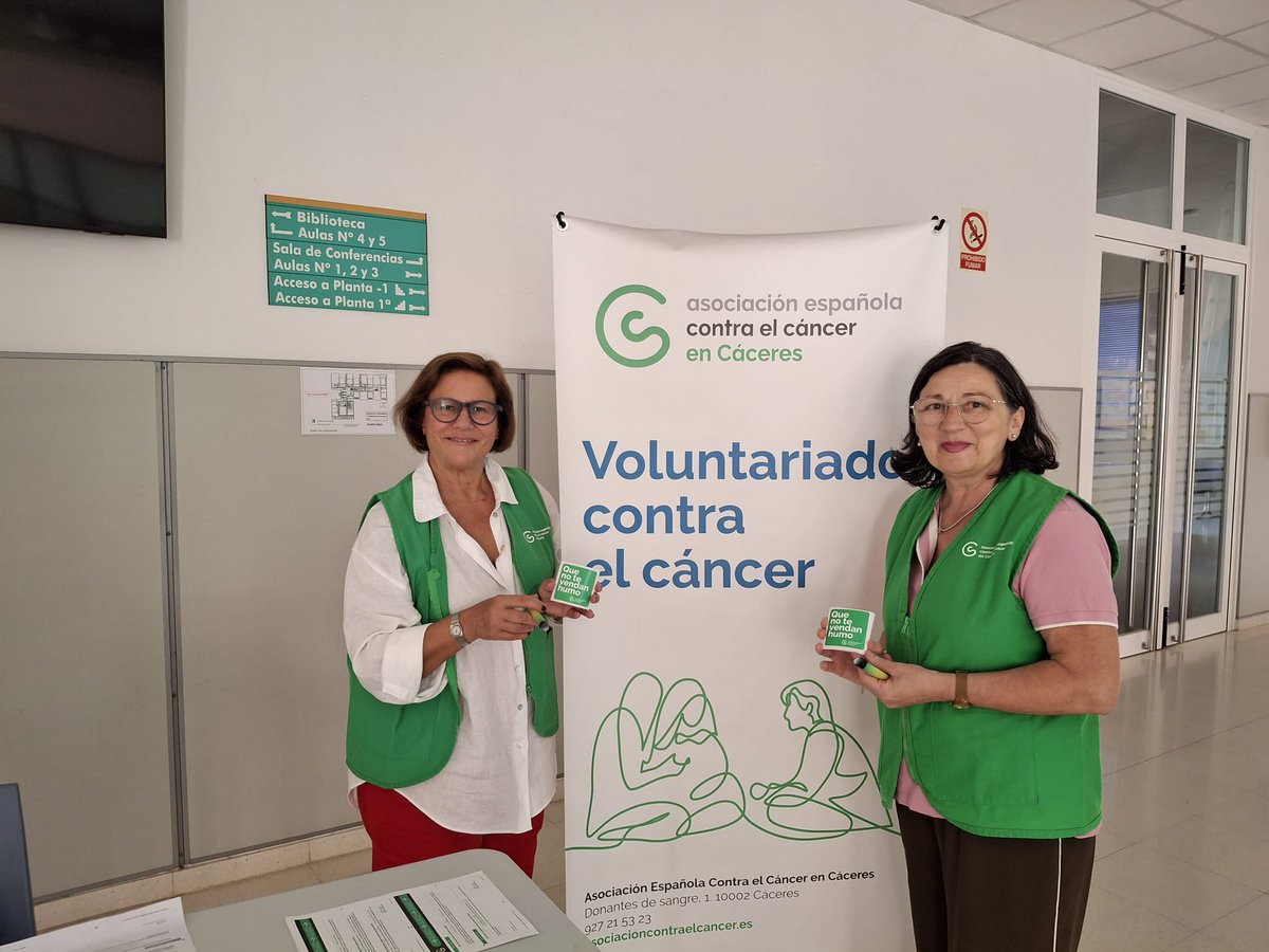 🟢Nuestro voluntariado ha estado en la Facultad de Enfermería y Terapia Ocupacional hablando de los efectos nocivos para la salud del tabaco y los dispositivos electrónicos de consumo, con motivo del día de las Universidades Saludables <a href="/infouex/">UEx</a> 

#quenotevendanhumo