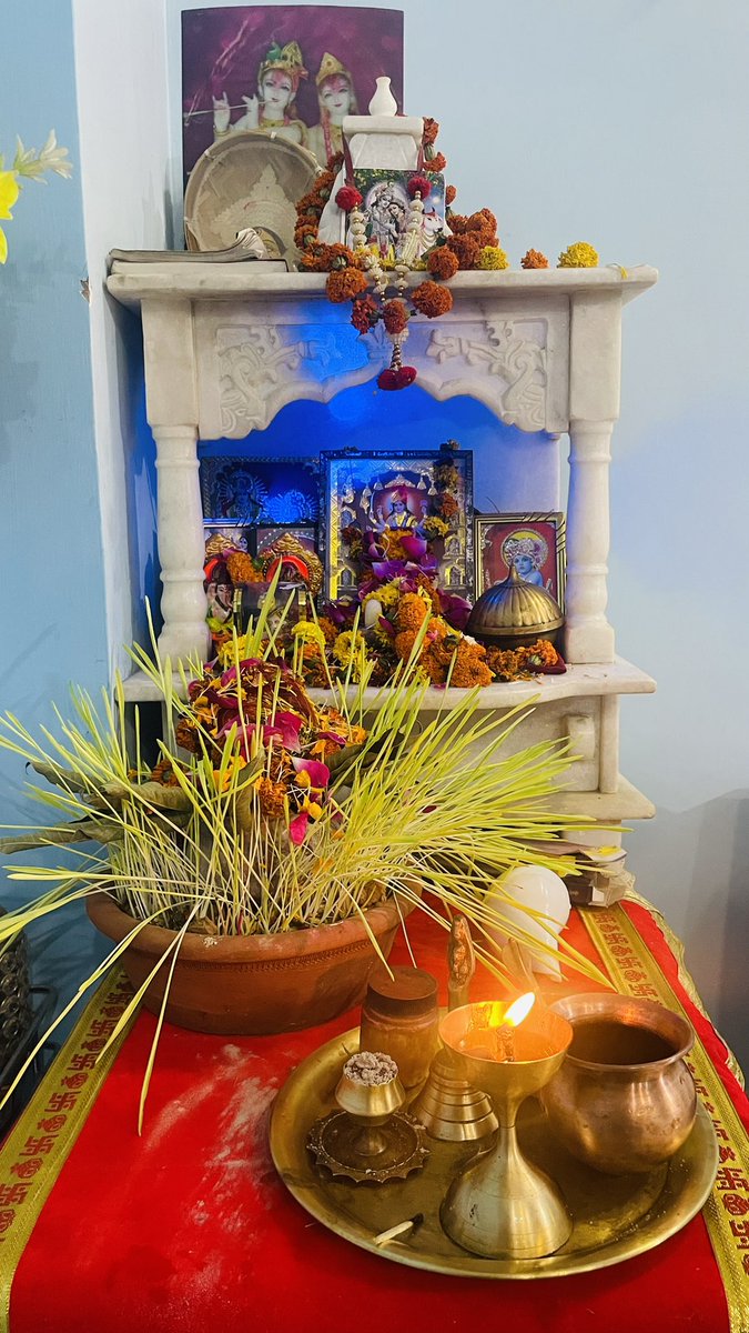 मैया दुर्गाक 'जतरा'क हार्दिक शुभकानमा. मैया सुखमय जीवन देथि से कामना 🙏