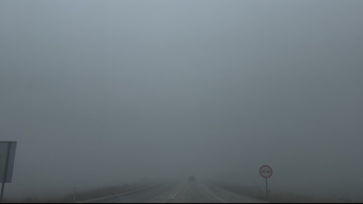 GÖYNÜK YOLU HER GÜN BU. DUYUN ARTIK SESİMİZİ KORKU İÇİNDE OKULA 100 km gitmek kolay mı zannediyorsunuz ? HER GÜN bu yolları gidip geldiniz mi hiç ? Neden sesimizi duymak istemiyorsunuz neden ? Çok yoruldum. Ayrı ev kuracak paramız YOK. 
<a href="/boluvaliligi/">T.C. Bolu Valiliği</a> 
<a href="/Yusuf__Tekin/">Yusuf Tekin</a>