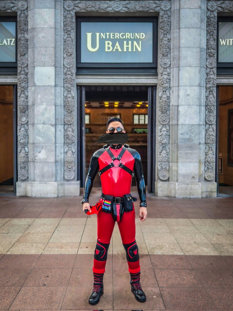 The Red Ranger 07

Photo in front of the Wittenbergplatz U-Bahn station — photobombed by a cute boy. Probably the most epic shot of the series. If you see this post, slide into my DMs. ⚡📸🚇