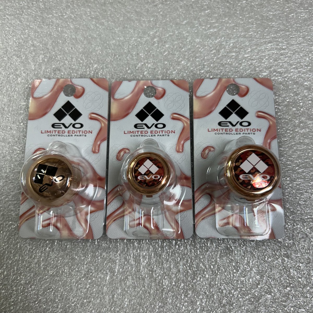 Attasa's tweet image. We are happy to exhibit at EVO France 2025 on Oct. 10-12

Please visit our booth in next week

ArcadeShock #EVO
ASI #GoldenLever #LVL #VM6R
Brook #Gen-5 #Wingman
Gafro #Limes #LITERAS
hokage #maziora
Paradise Arcade #Mpress
Qanba #Gravity #Sapphire
Sanwa #JLX2
Seimitsu #NOBILever