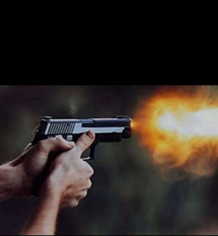 Hatırladığım kadarıyla,Gençlikspor İl Müdürü  bağ evinde silah sıkmıştı diye görevden alınmıştı.Ama başkasının evini kurşunlayan,halka açık ortamlarda otomatik silah sıkanlar Ak Partili olunca her hangi bir işlem yapılmıyor!Bu işte bir terslik,adaletsizlik ve hukuksuzluk yok mu ?