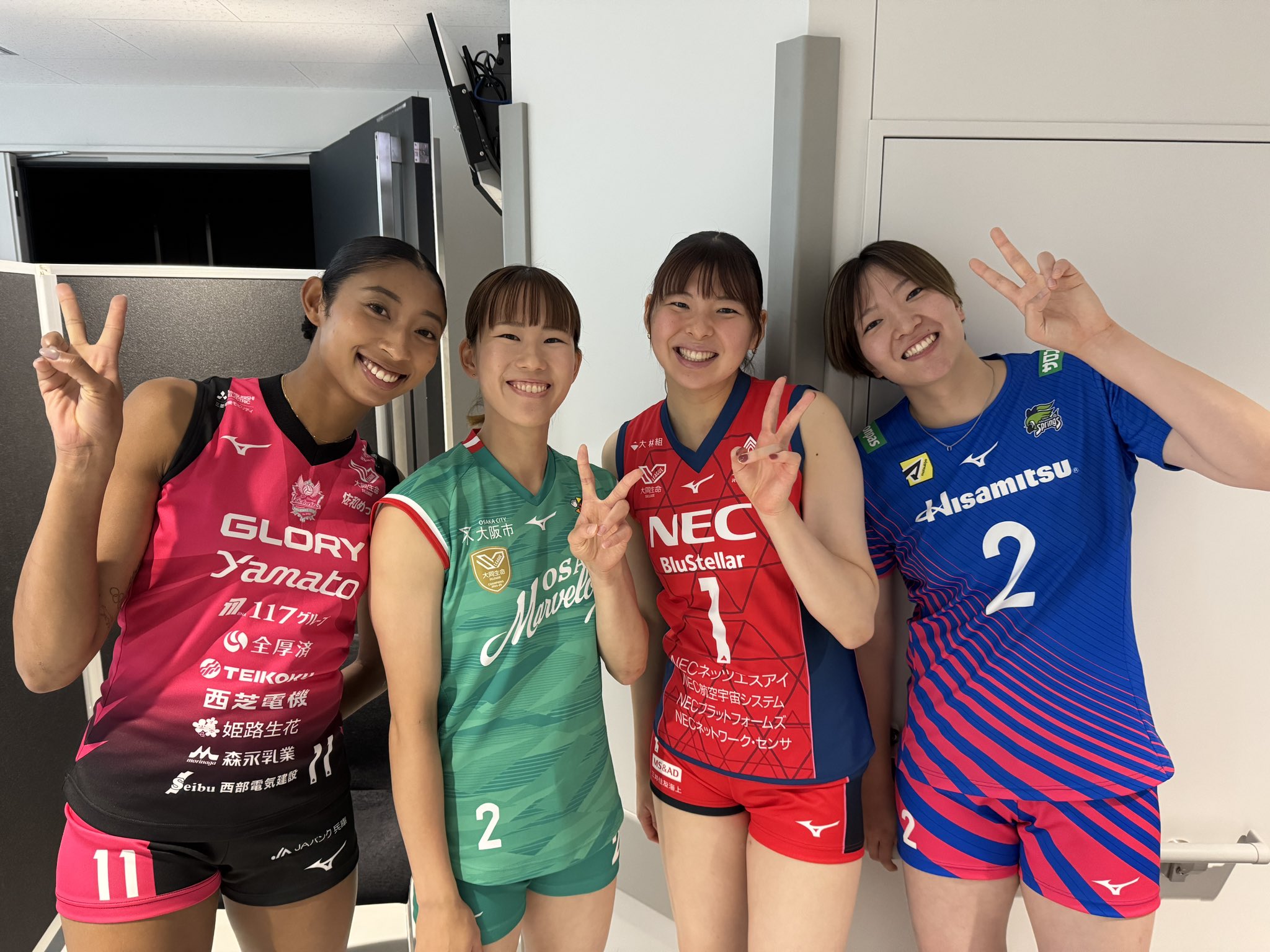 ミズノ バレーボール 日本代表 3 SAORI ミズノ バレーボール 日本代表 3 SAORI